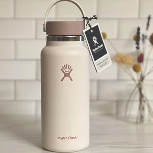 Juneberry (light pink) Hydro Flask 32oz